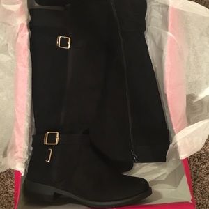Black suede 2 buckle riding boots